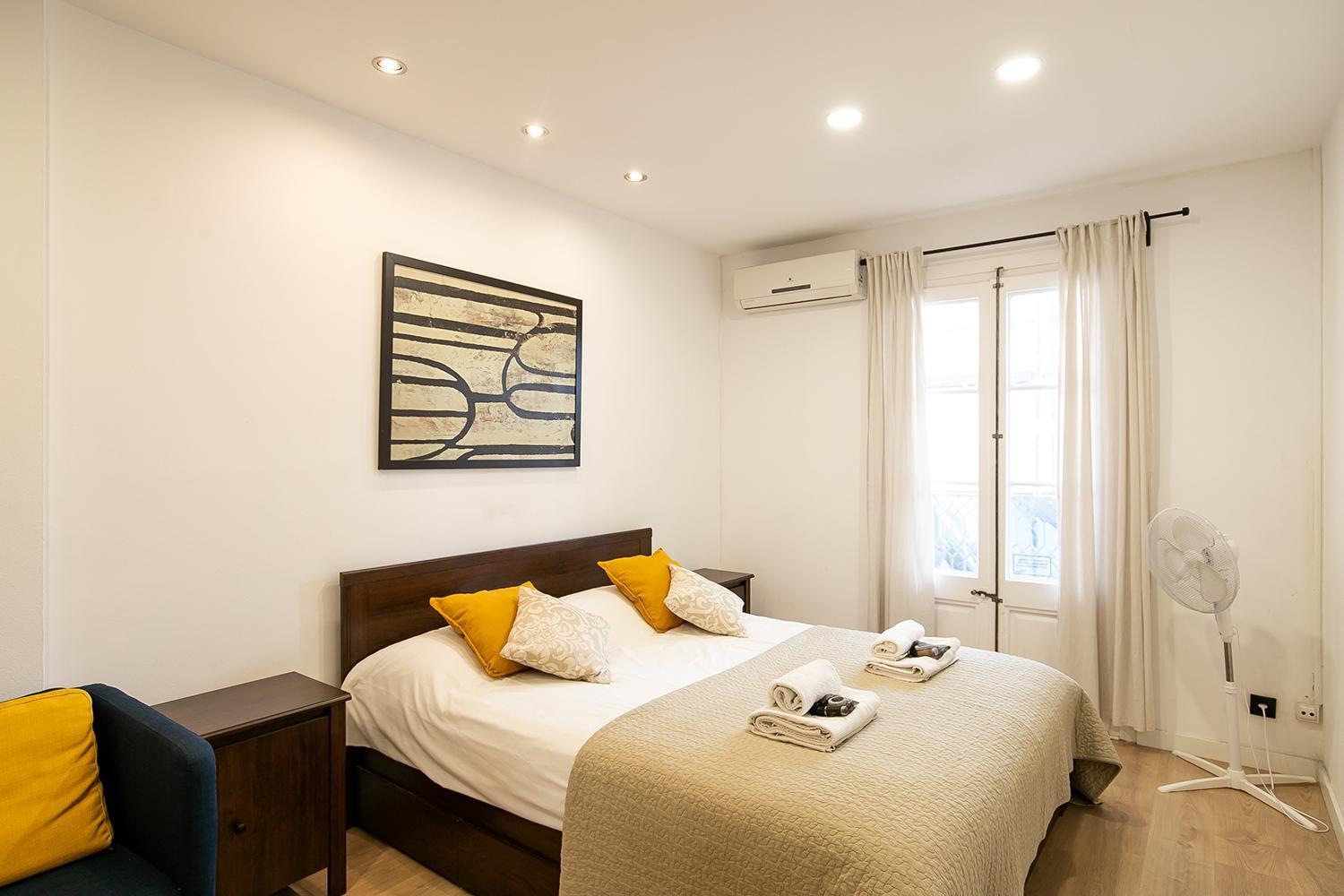 Beautiful Apartment With Terrace In Barcelona Exterior foto