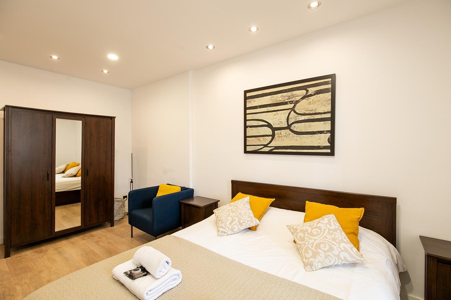 Beautiful Apartment With Terrace In Barcelona Exterior foto